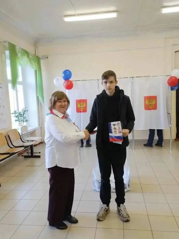 С каждым годом прикамская молодежь все активнее включается в общественную и политическую жизнь региона С каждым годом прикамская молодежь все активнее включается в общественную и политическую жизнь региона